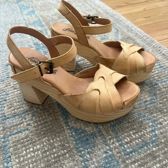 Free People Orion Woven Clogs Size 6 - Picture 4 of 9